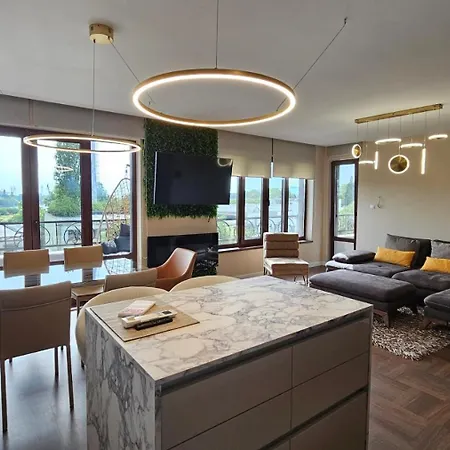 Luxury By The Sea